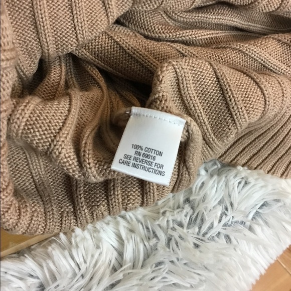 Studio Works Large split neck tan heavier weight sweater - Picture 10 of 14